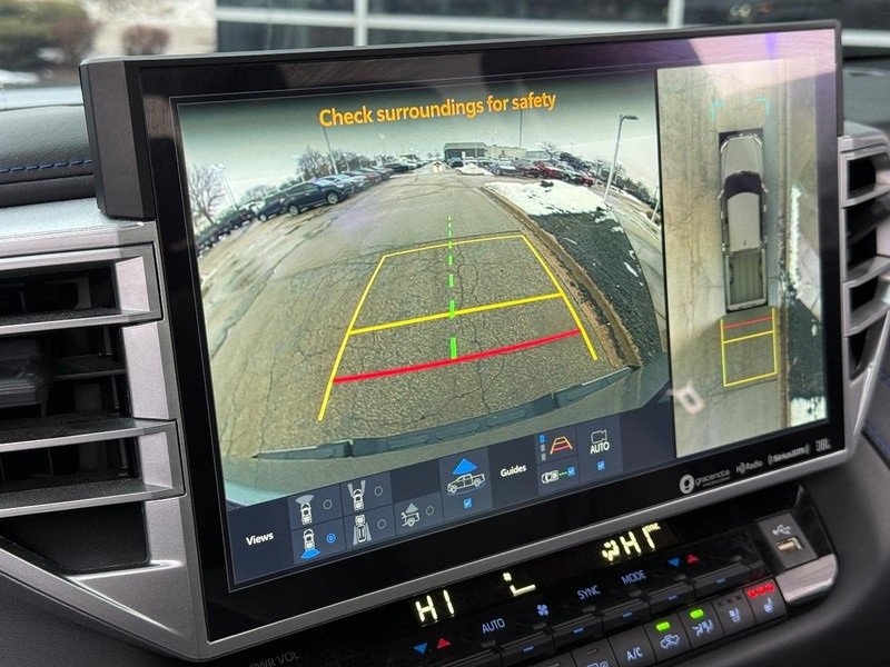 Used 2023 Toyota Tundra Platinum image 24