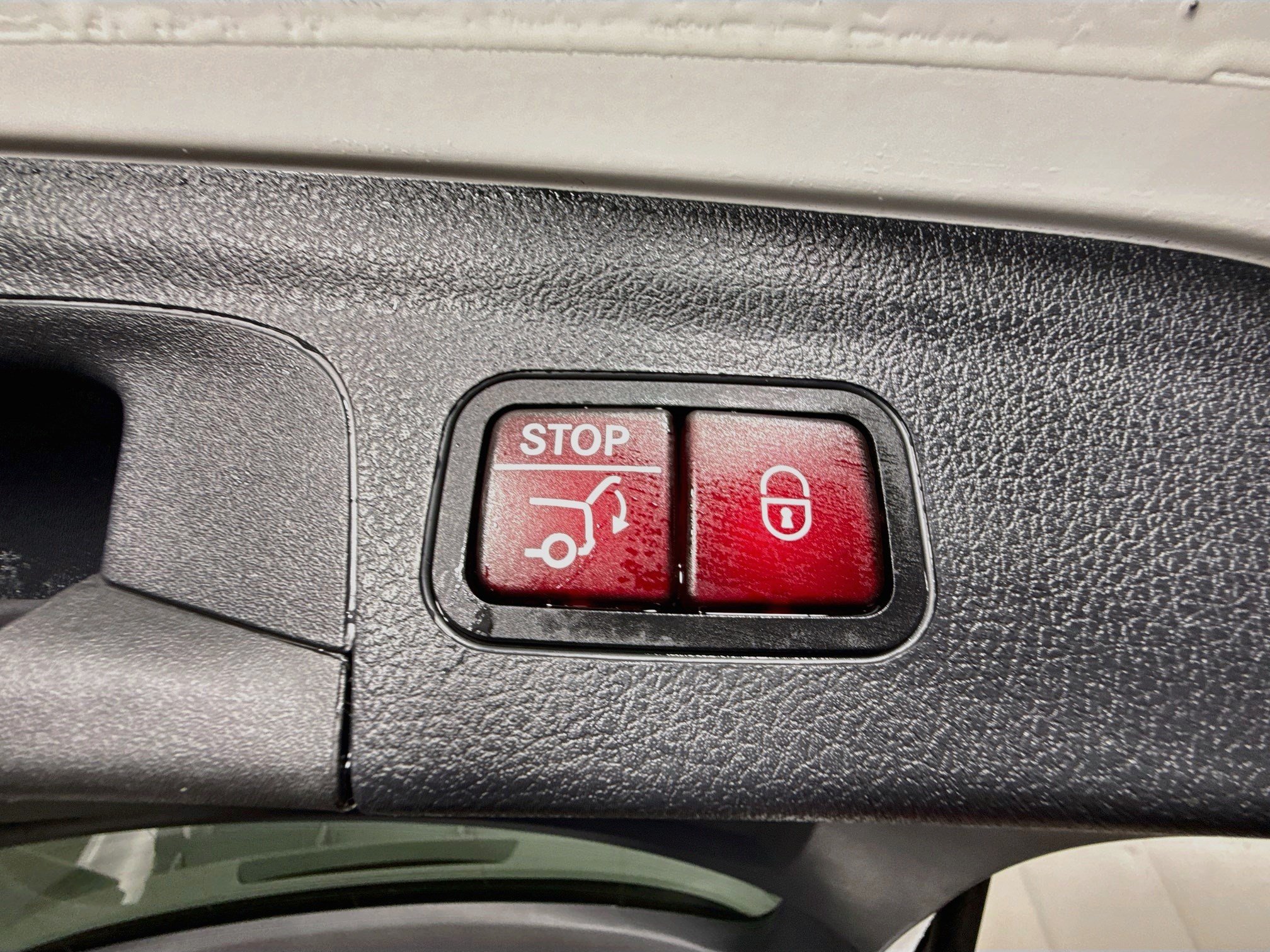 Used 2024 Mercedes-Benz GLE 450 4MATIC image 43