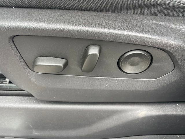 Used 2024 Chevrolet Silverado 1500 LT image 14