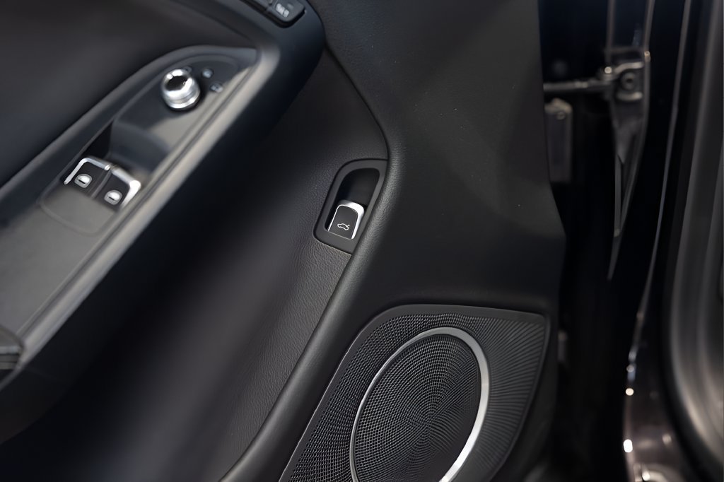 Used 2015 Audi RS 5 Coupe w/ Technology Package AWD/4WD image 87