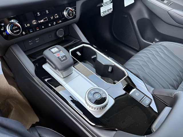 New 2026 Mitsubishi Outlander SEL FWD image 19