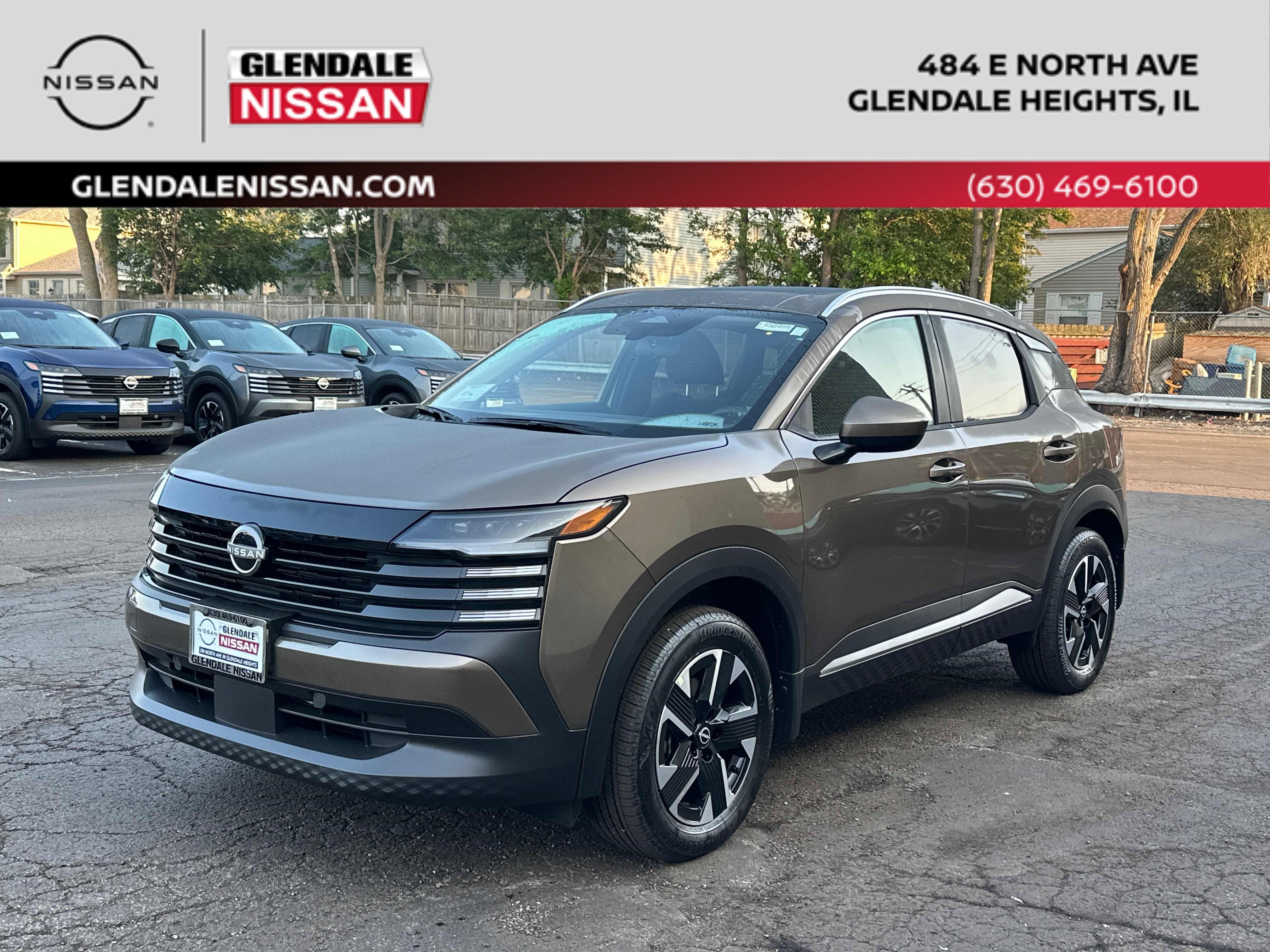 New 2025 Nissan Kicks SV w/ SV Premium Package