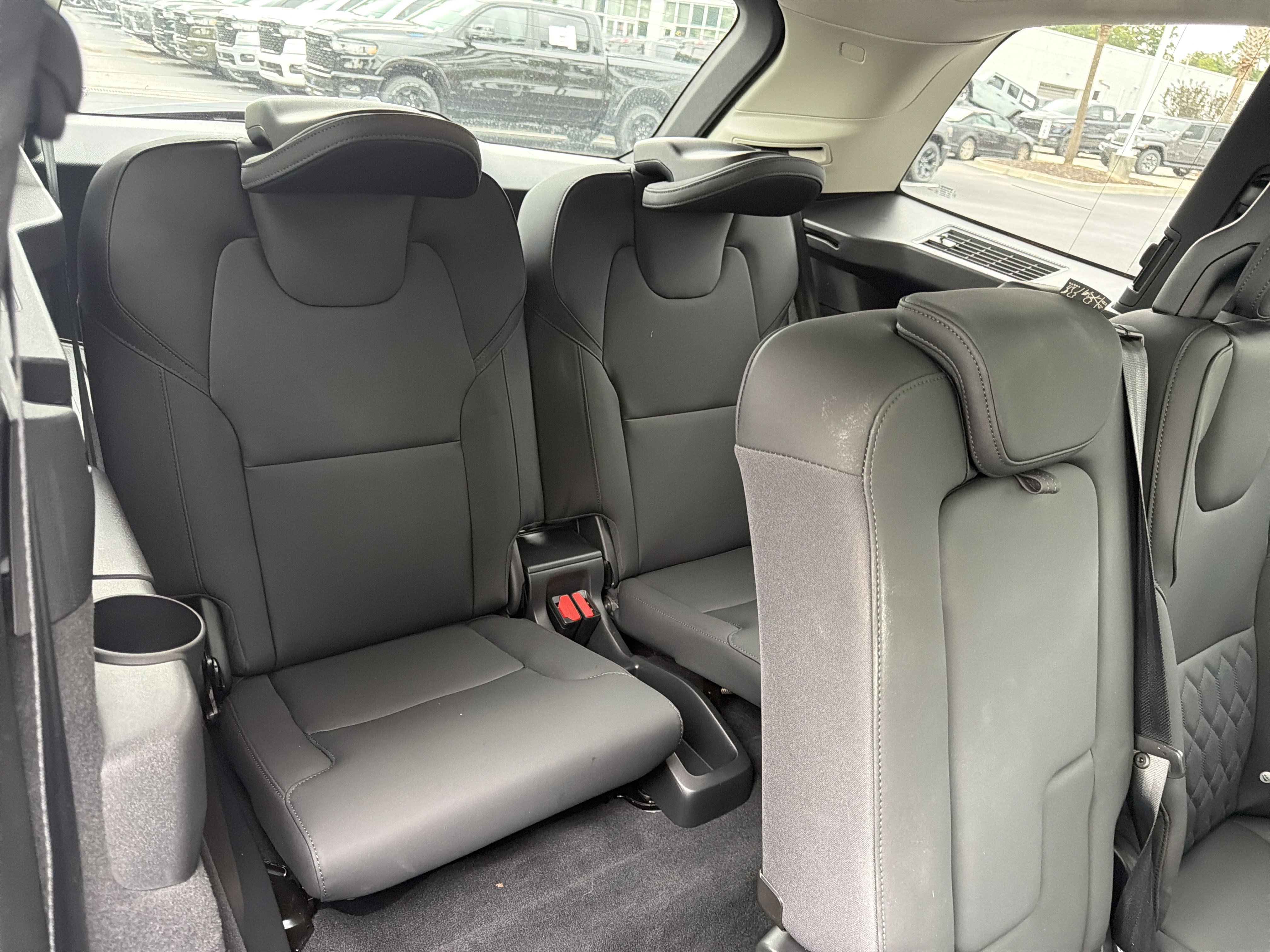 Certified 2026 Volvo XC90 B6 Plus AWD/4WD image 33