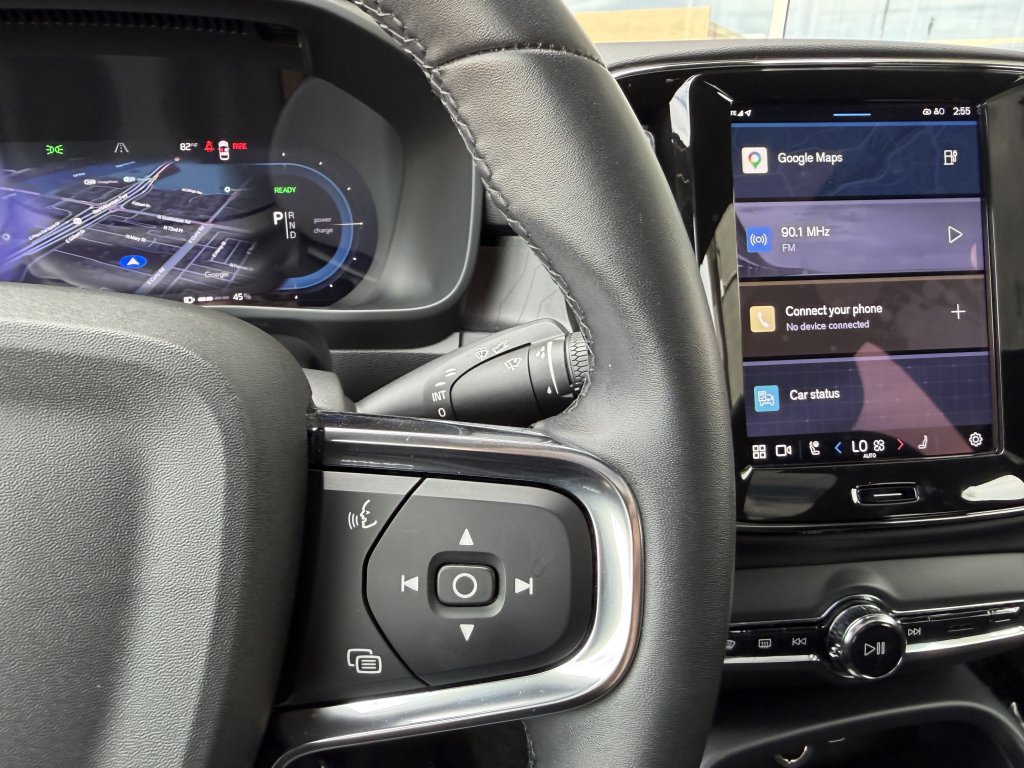 Used 2024 Volvo C40 P8 Recharge Ultimate w/ Protection Package Premier image 30