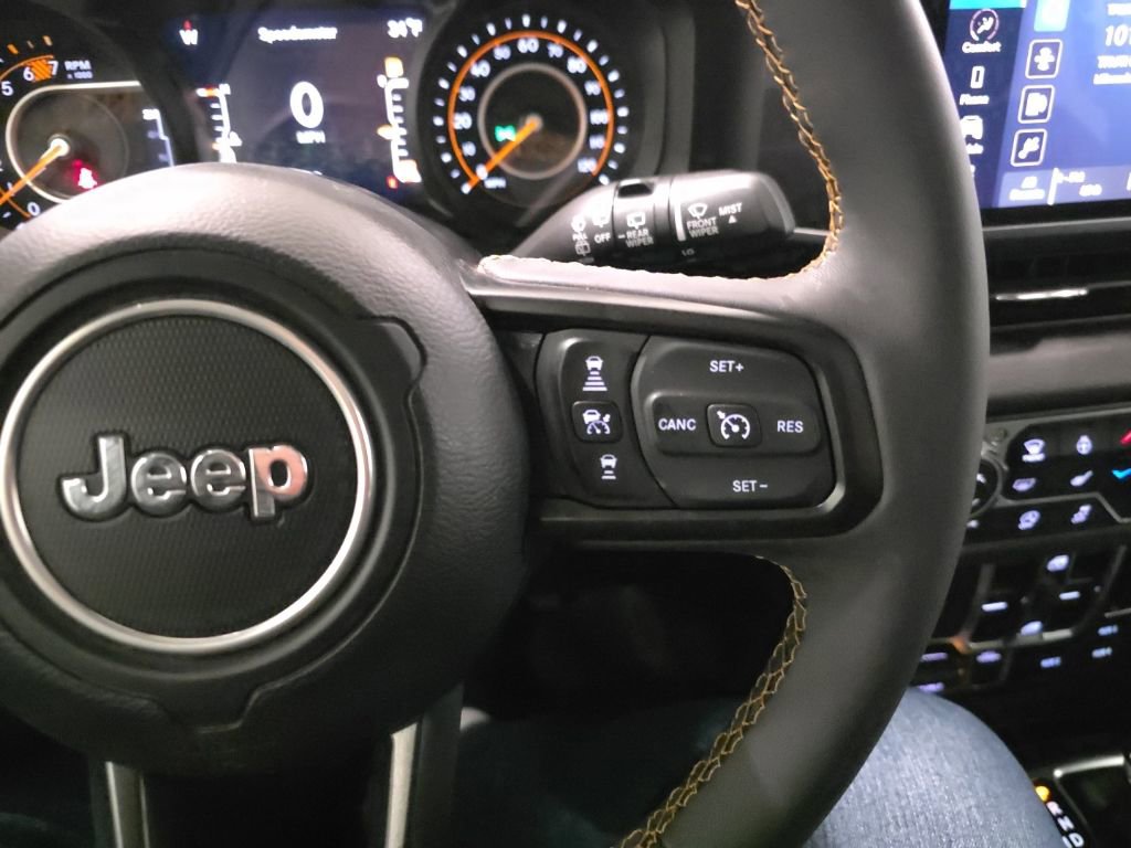 Used 2024 Jeep Wrangler Unlimited Sport AWD/4WD image 15
