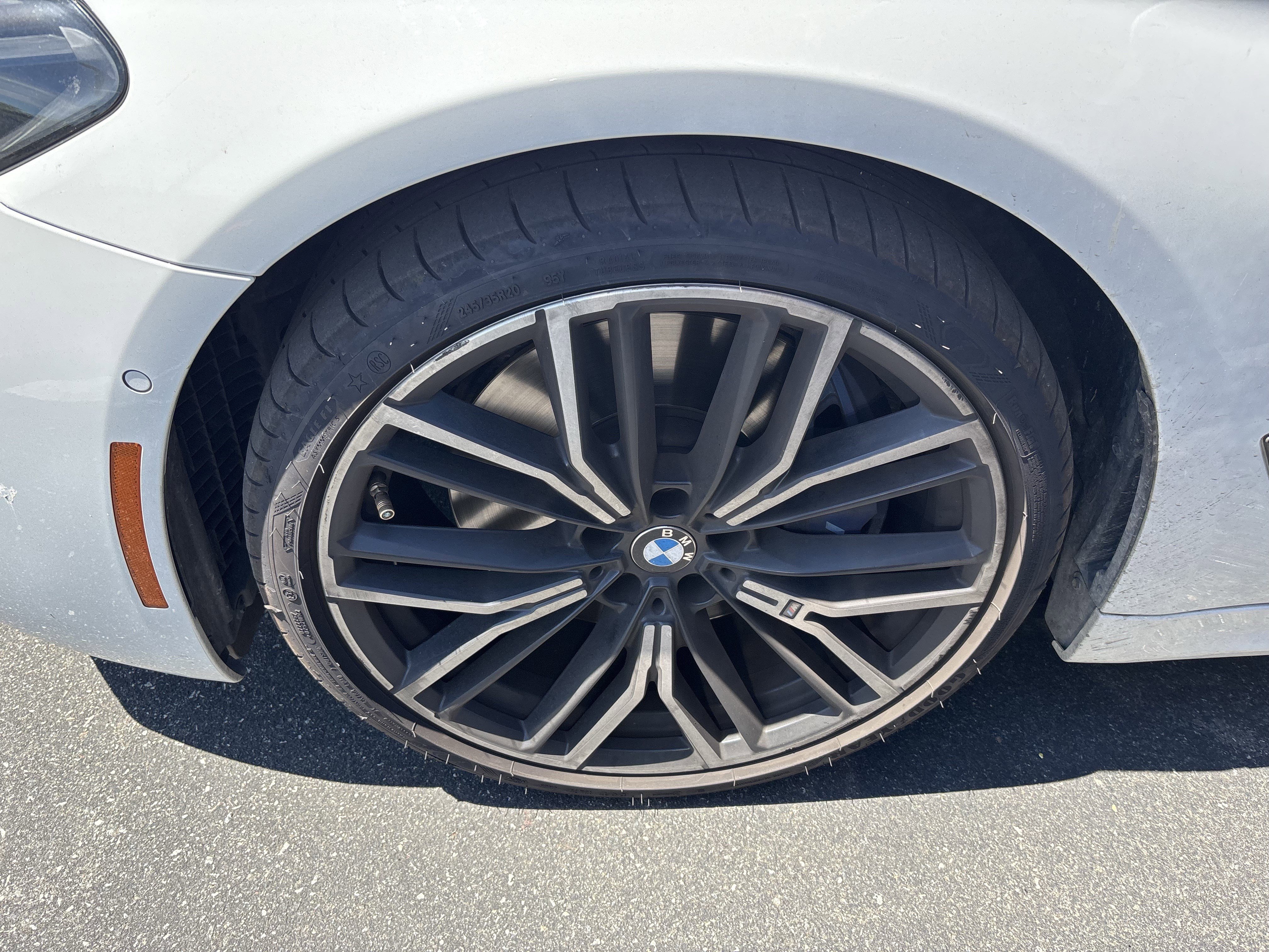 Certified 2023 BMW 540i w/ Executive Package RWD image 37