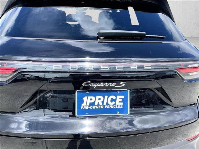 Used 2020 Porsche Cayenne S AWD/4WD image 30