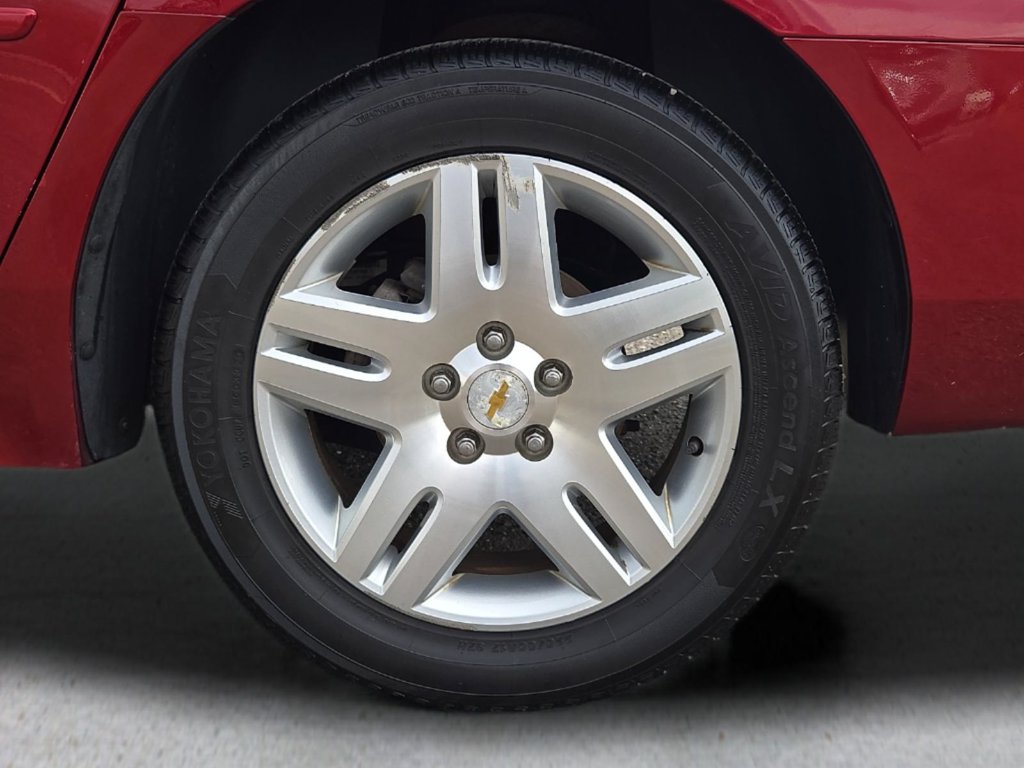 Used 2011 Chevrolet Impala LT FWD image 9