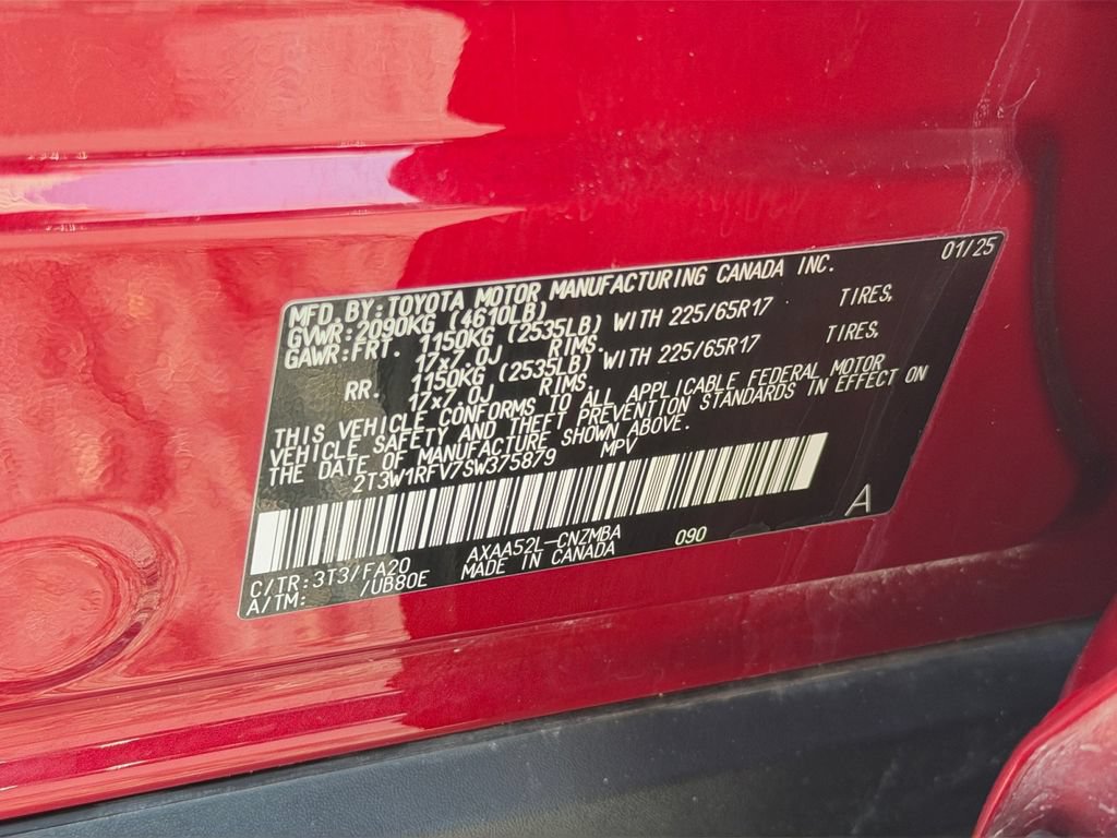 Used 2025 Toyota RAV4 XLE FWD image 30