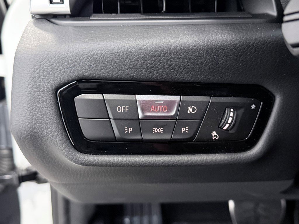 Used 2020 Toyota Supra Launch Edition w/ Driver Assist Package image 32