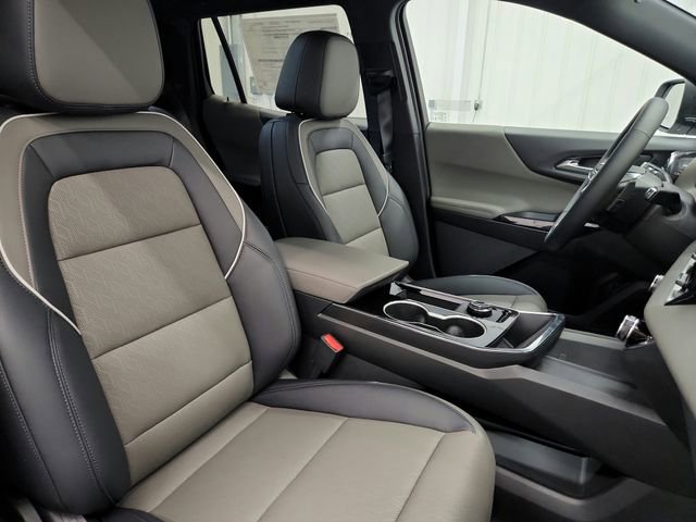 New 2026 Chevrolet Equinox LT w/ Convenience Package II FWD image 38