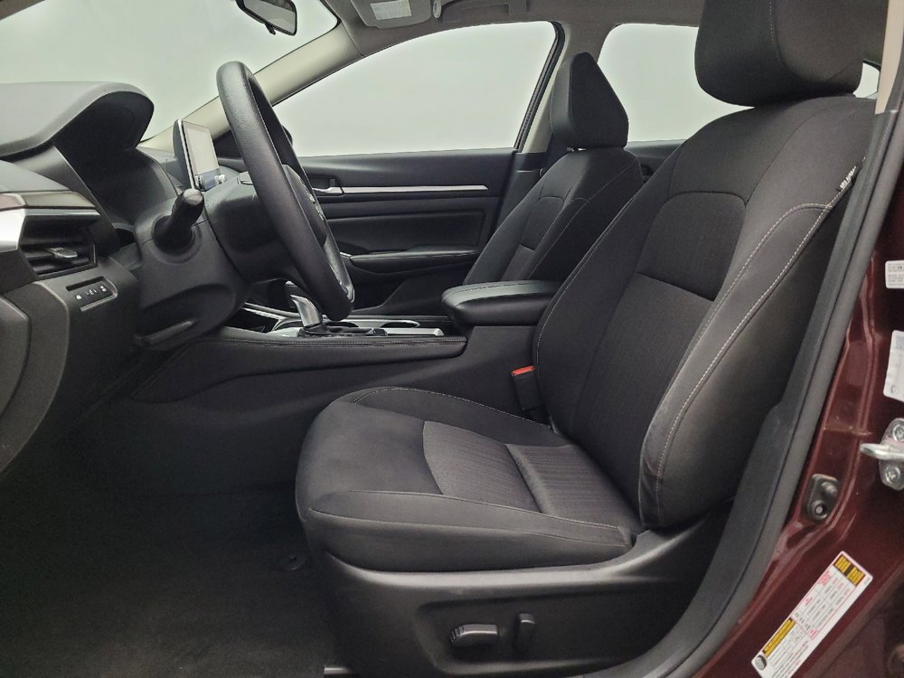 Used 2023 Nissan Altima 2.5 SV image 17