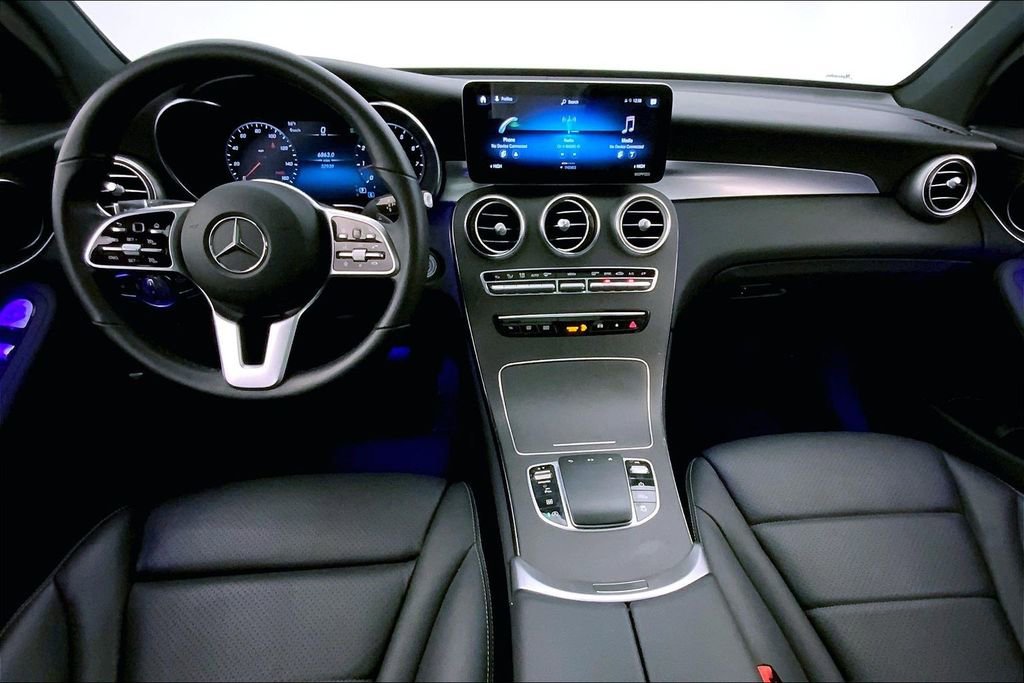 Used 2021 Mercedes-Benz GLC 300 4MATIC image 16