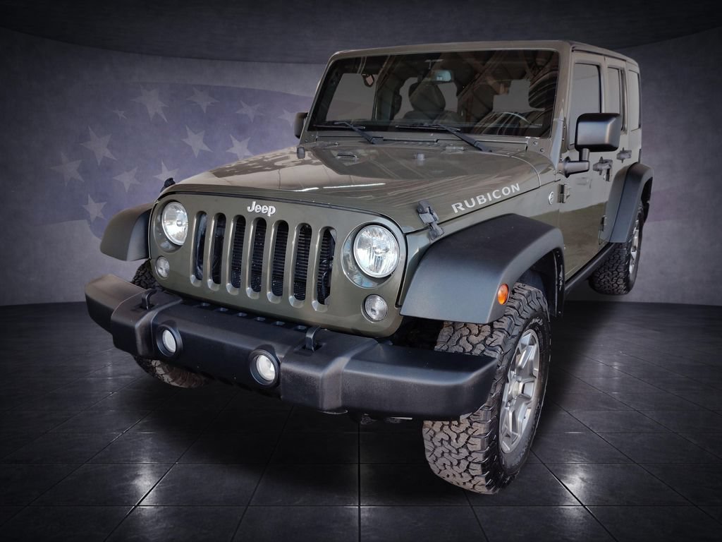 Used 2015 Jeep Wrangler Unlimited Rubicon w/ Connectivity Group AWD/4WD image 37