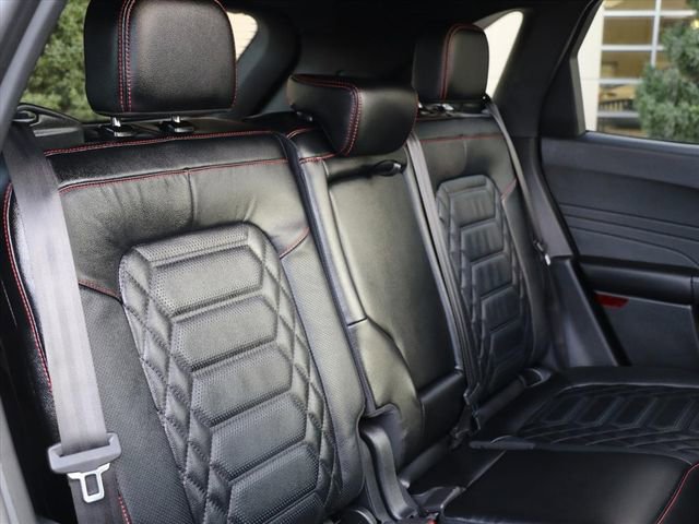 Used 2024 Ford Escape ST-Line Elite w/ Premium Technology Package image 8