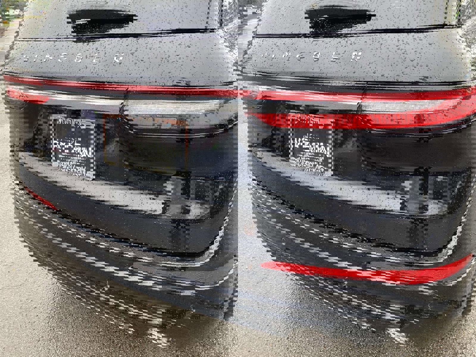 New 2025 Lincoln Corsair Grand Touring image 4