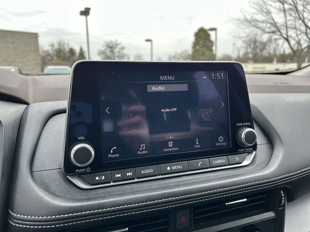Used 2023 Nissan Rogue SV image 20