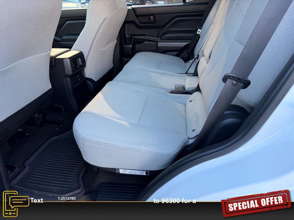 Used 2025 Toyota 4Runner SR5 image 13