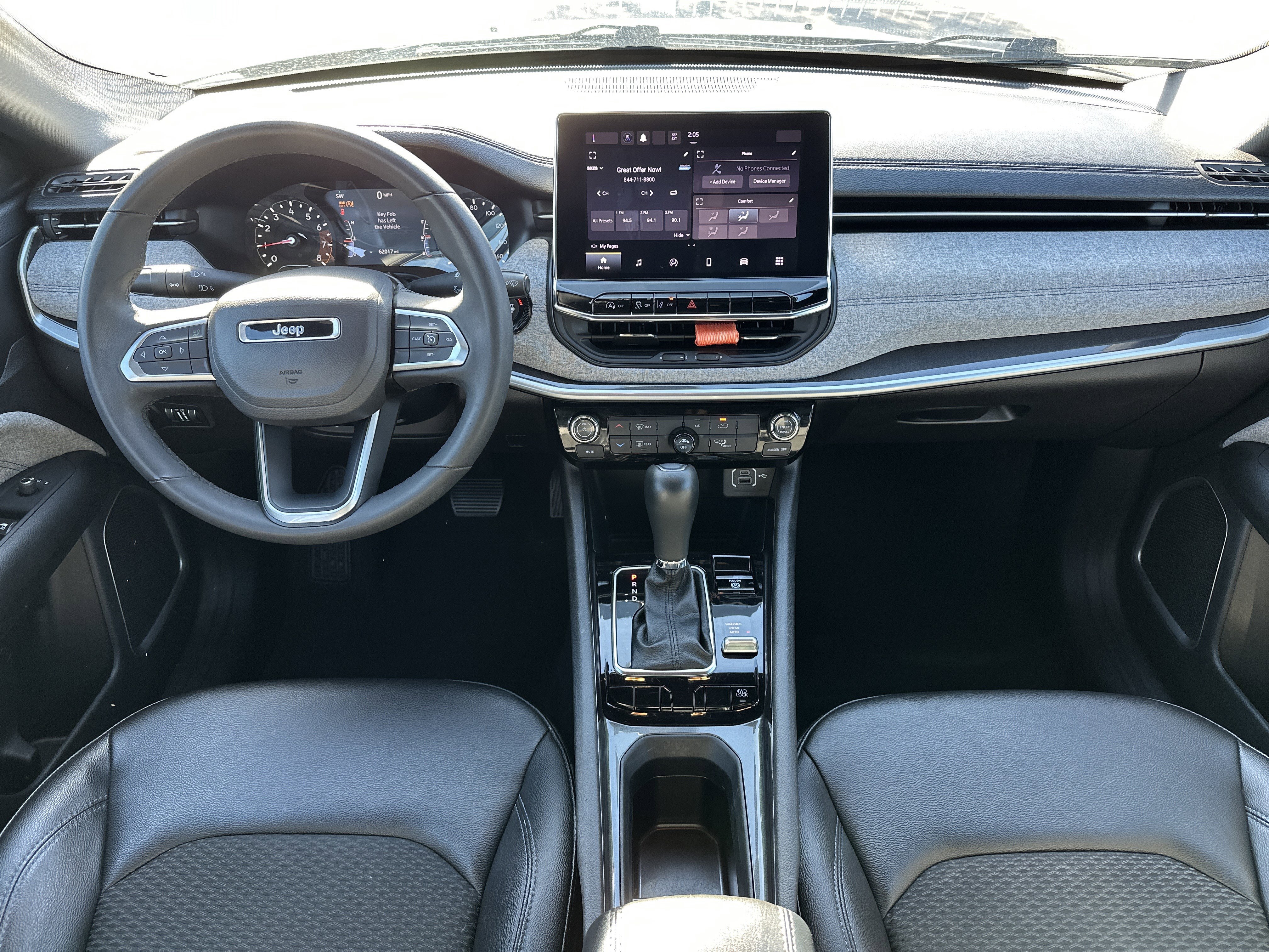 Used 2024 Jeep Compass Latitude image 21