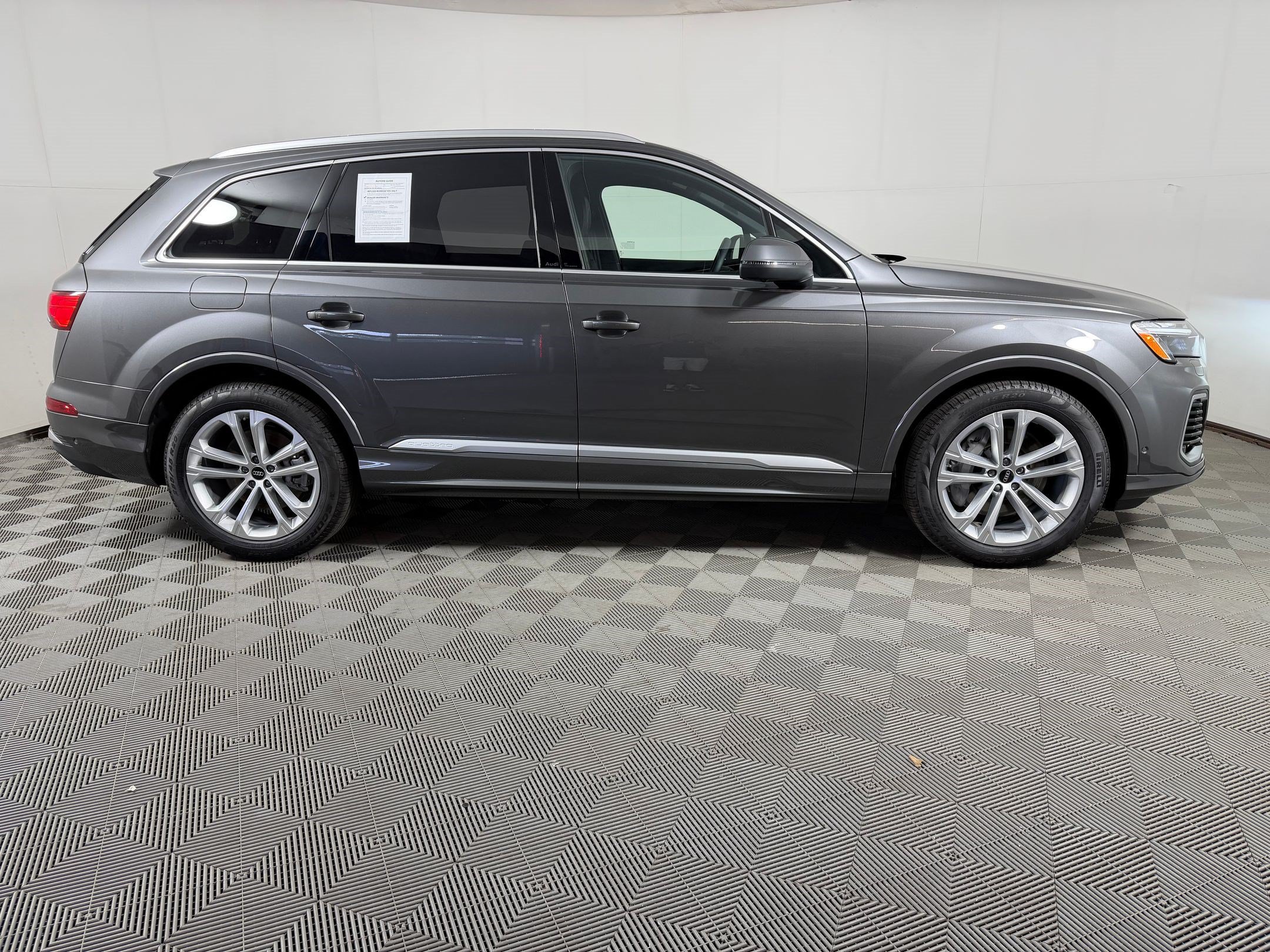 Certified 2026 Audi Q7 3.0T Premium Plus w/ Premium Plus Package AWD/4WD image 8