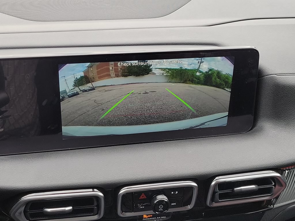 New 2027 Nissan Sentra SR w/ SR All Weather Package FWD image 15