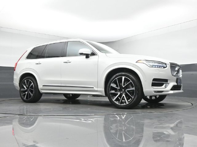 Used 2024 Volvo XC90 B6 Ultimate w/ Protection Package AWD/4WD image 37
