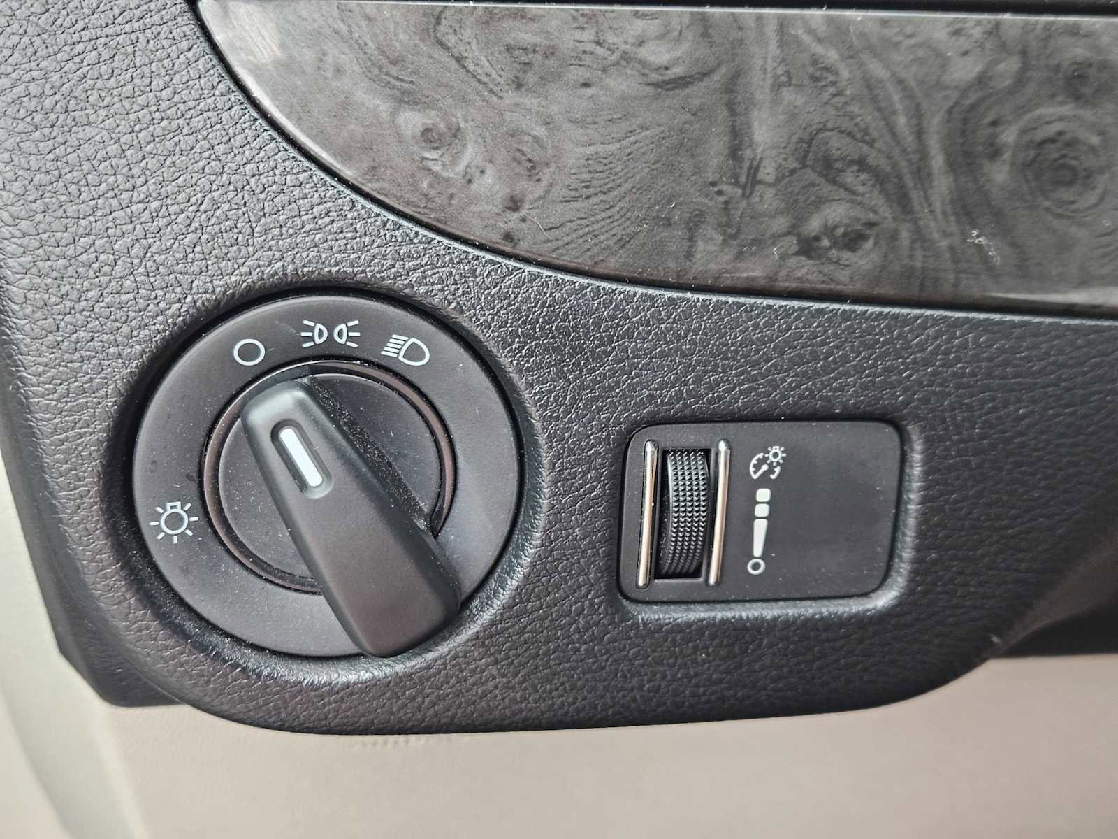 Used 2019 Dodge Grand Caravan SE image 21