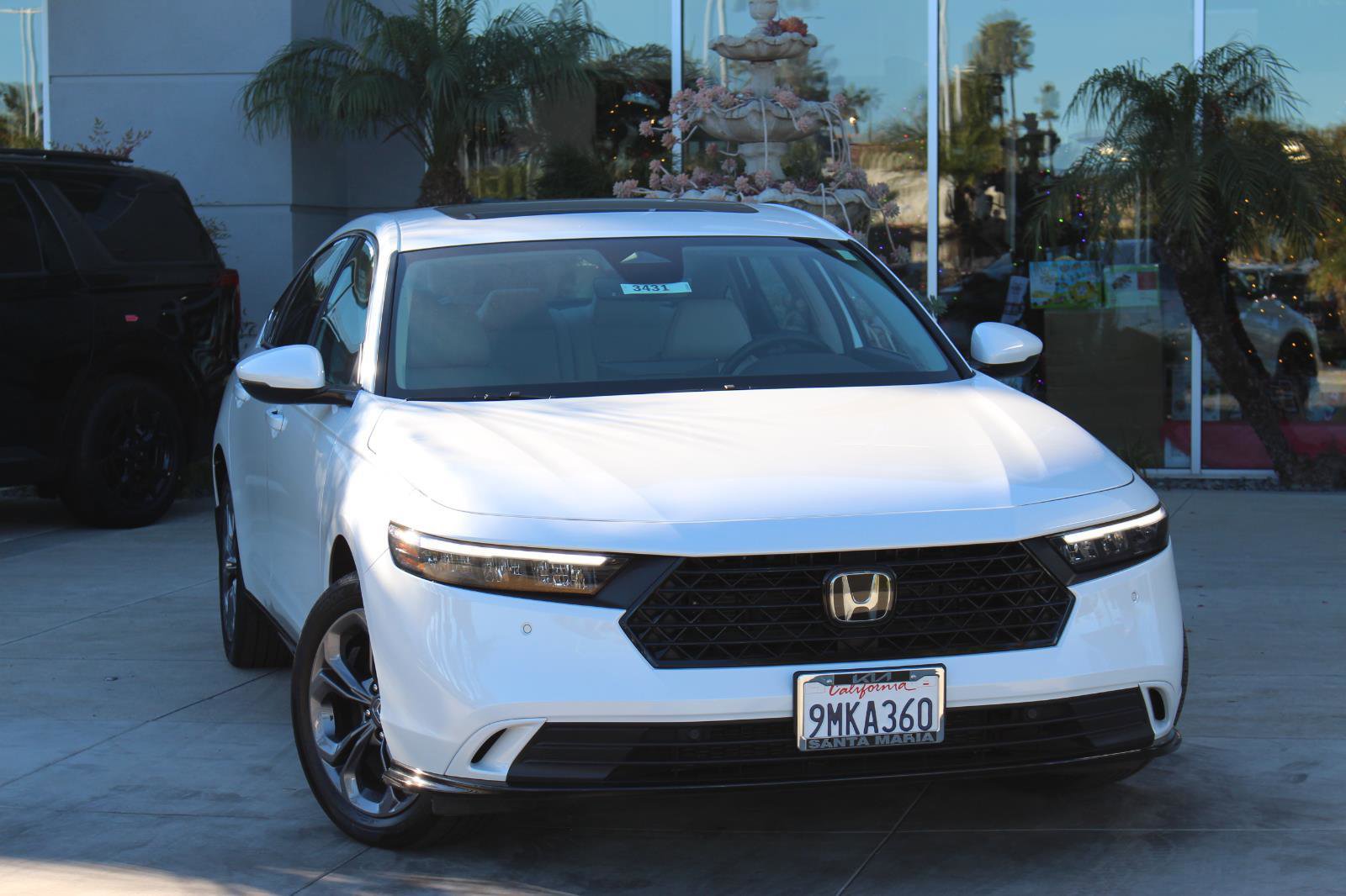 Used 2024 Honda Accord EX-L image 2