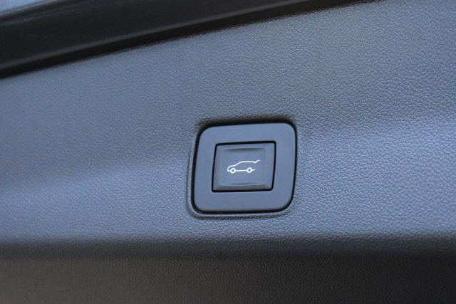 Used 2025 Chevrolet TrailBlazer ACTIV w/ Convenience Package image 20