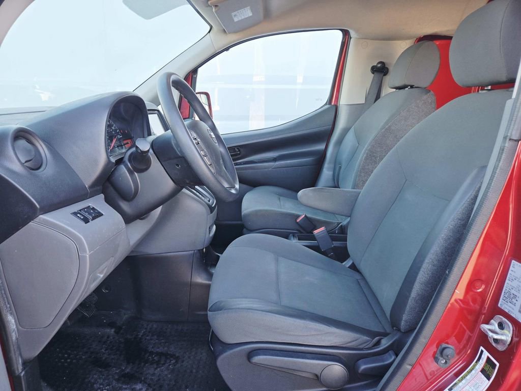 Used 2020 Nissan NV200 SV image 11