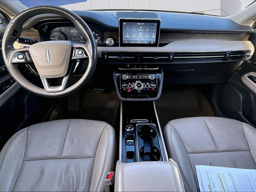 Used 2020 Lincoln Corsair Reserve w/ Equipment Group 201A image 14