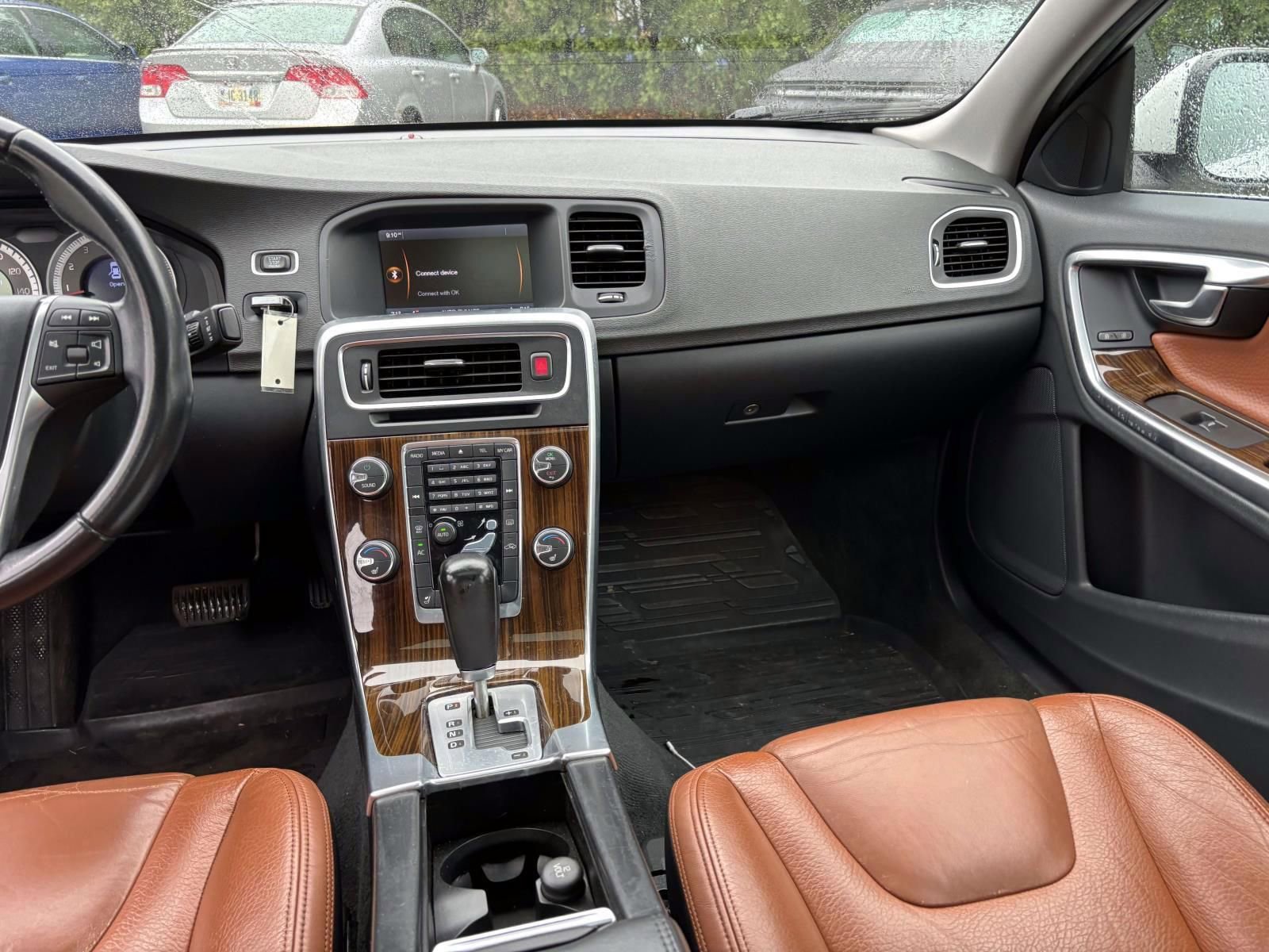 Used 2012 Volvo S60 T5 FWD image 27