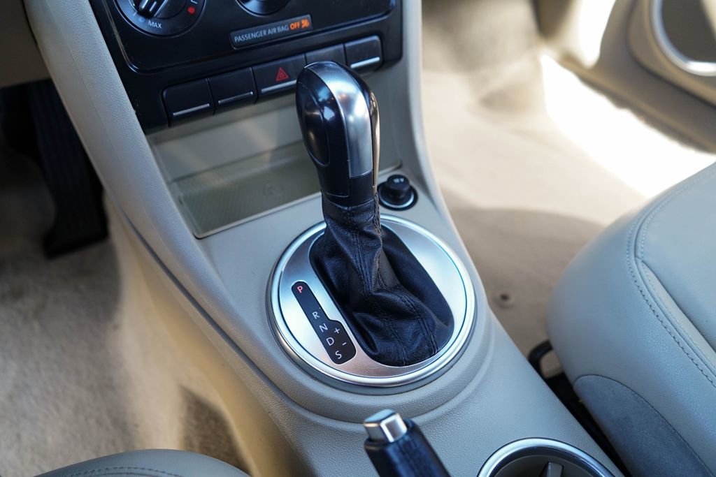 Used 2014 Volkswagen Beetle 2.5 image 30