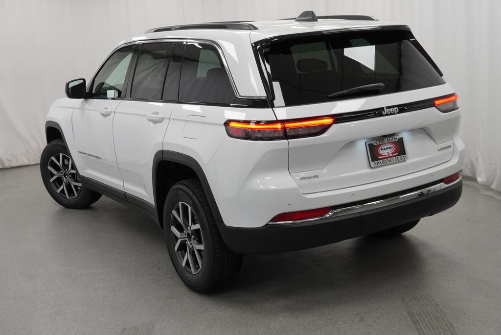 New 2027 Jeep Grand Cherokee Laredo AWD/4WD image 11