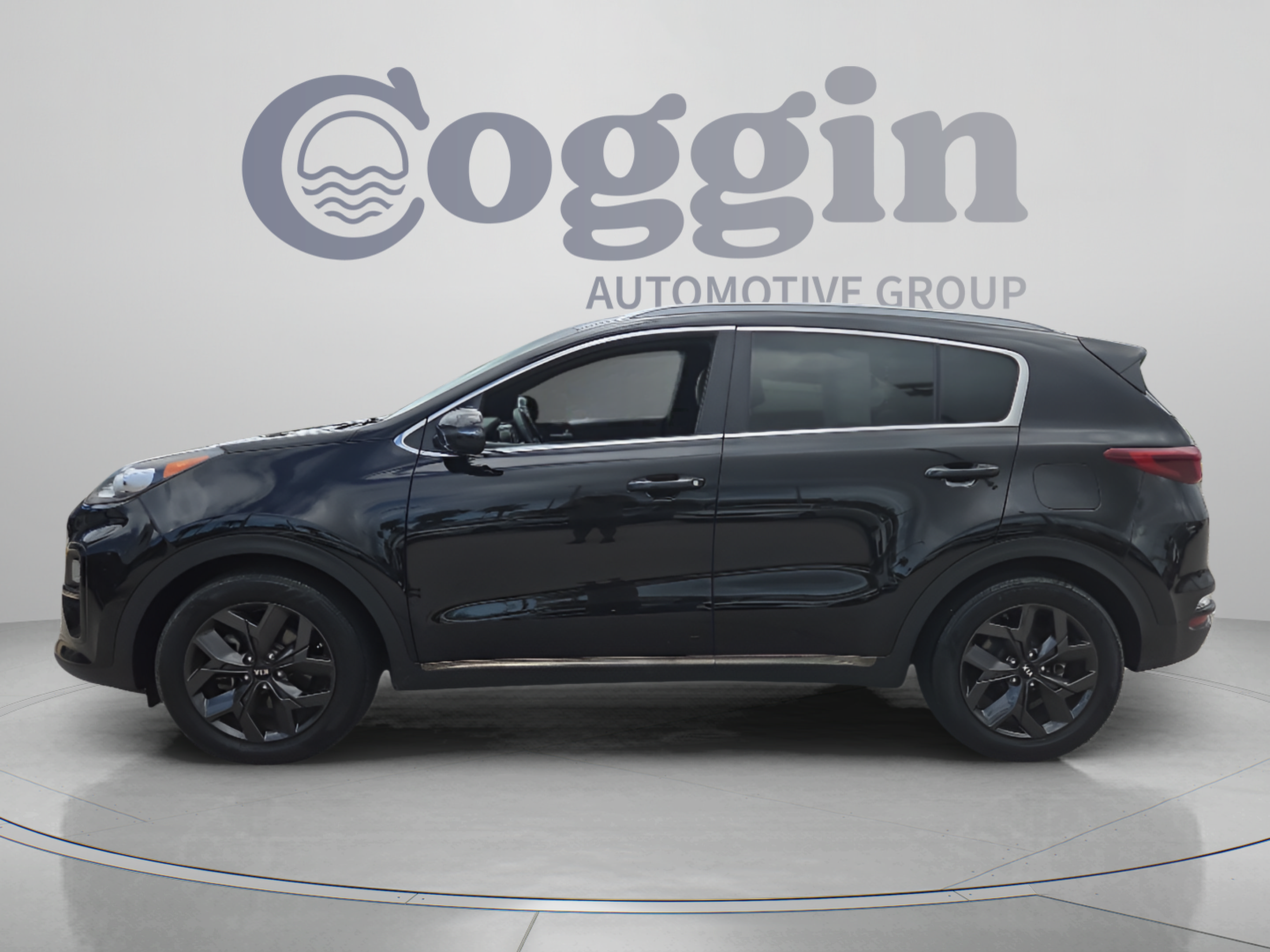 Used 2020 Kia Sportage S FWD image 2