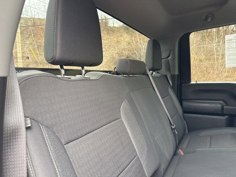 Used 2024 Chevrolet Silverado 2500 Custom w/ Custom Value Package image 13