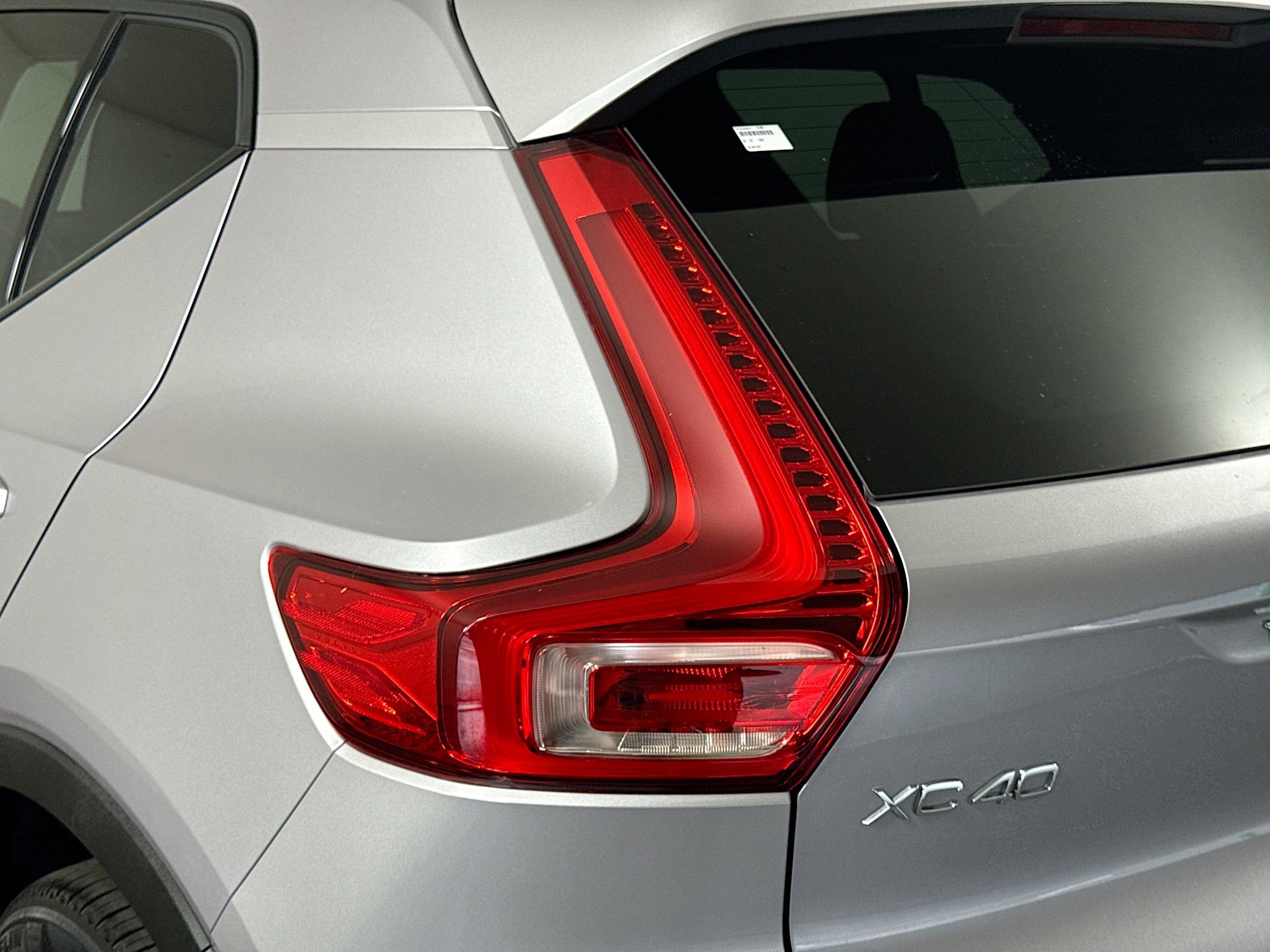 Used 2026 Volvo XC40 B5 Plus AWD/4WD image 36