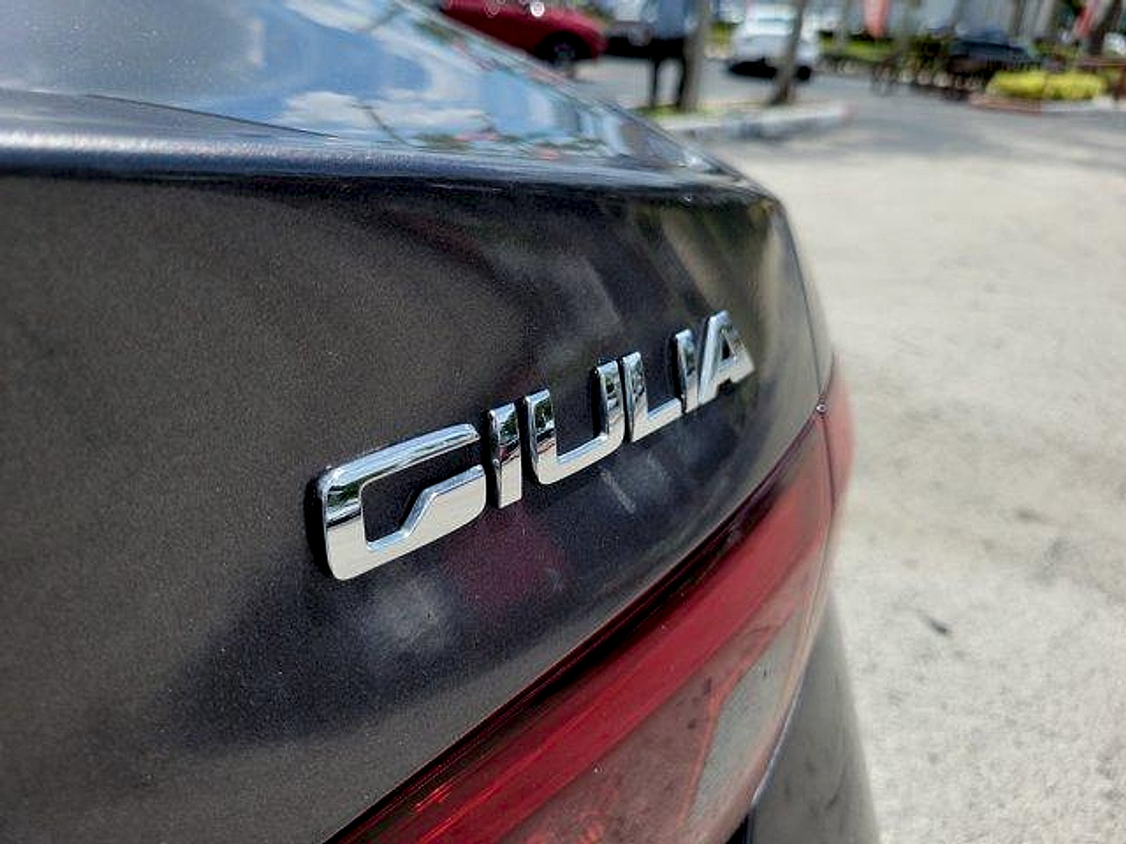Used 2023 Alfa Romeo Giulia Ti w/ Active Assist Plus Package RWD image 11