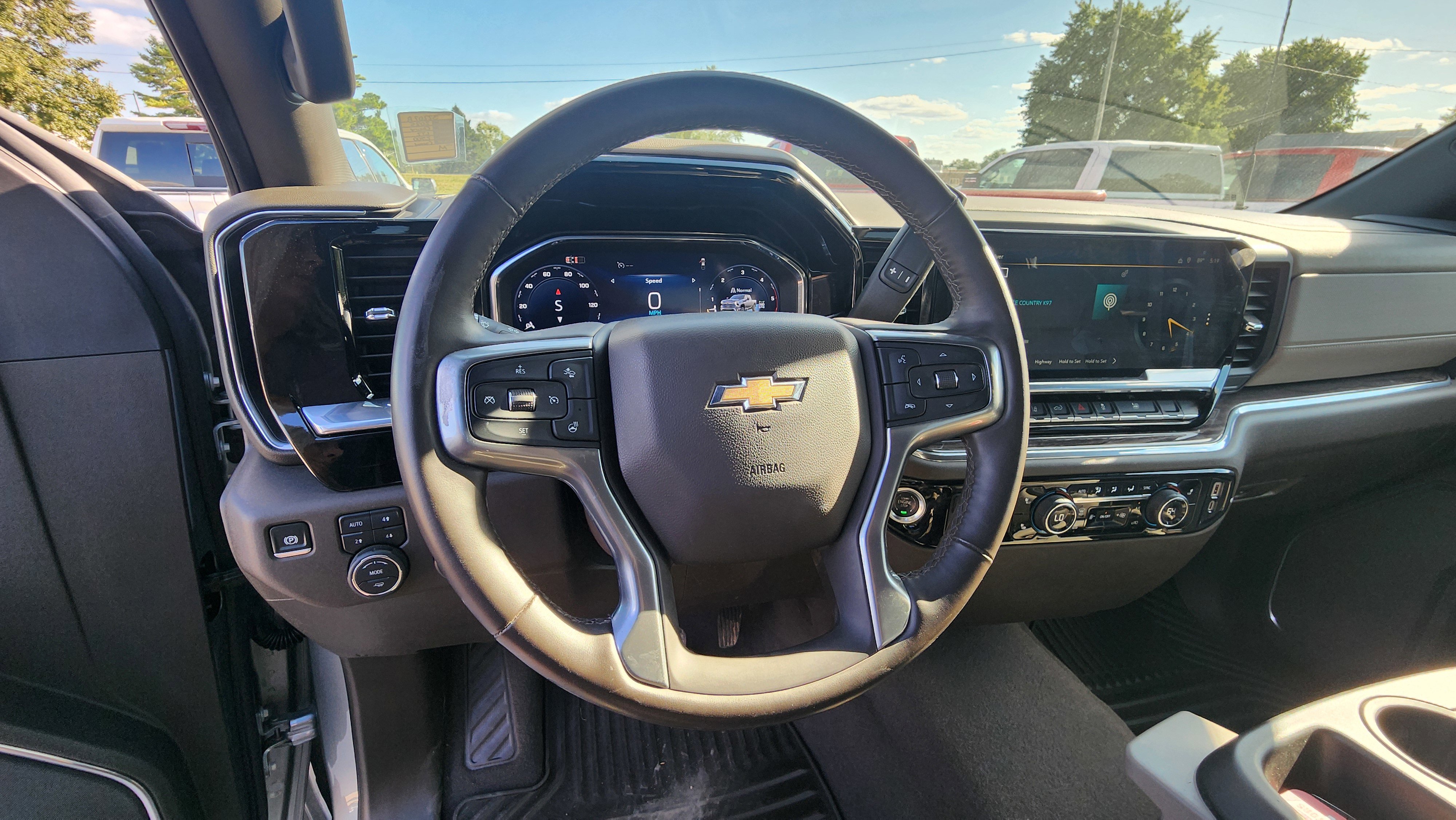 Certified 2025 Chevrolet Silverado 2500 LTZ image 15