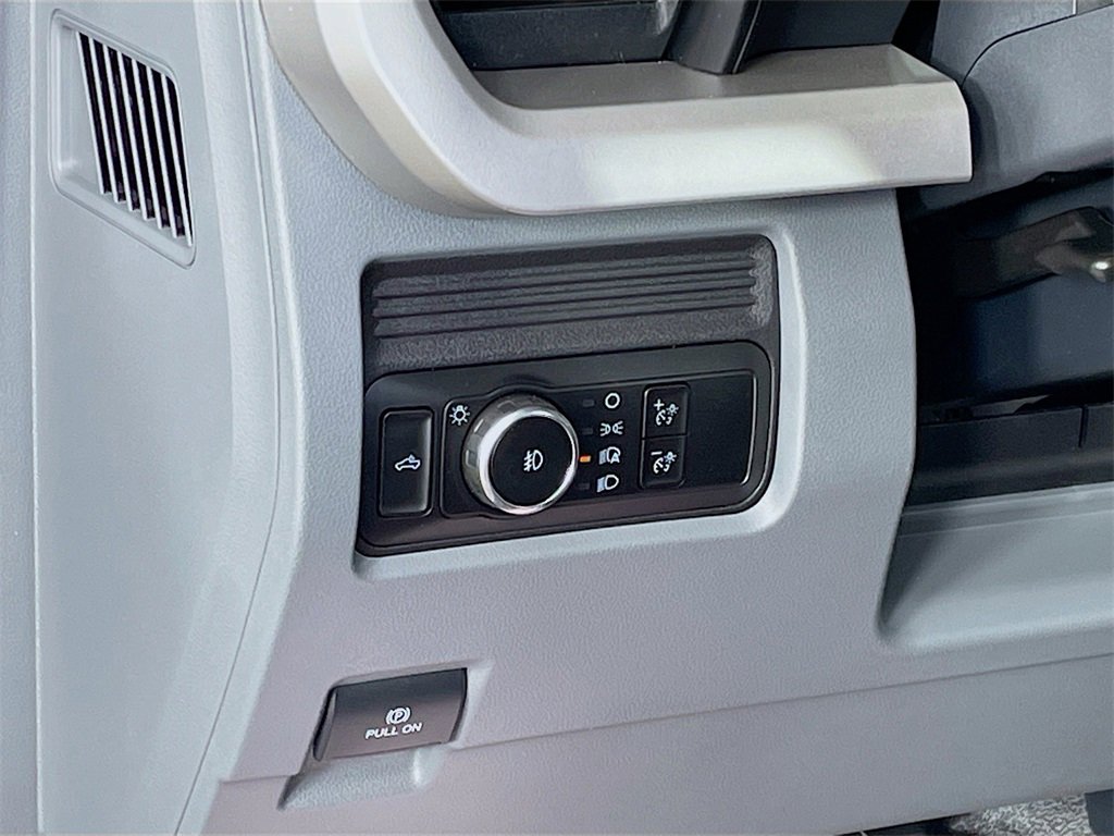 New 2025 Ford F350 XL w/ XL Chrome Package image 10