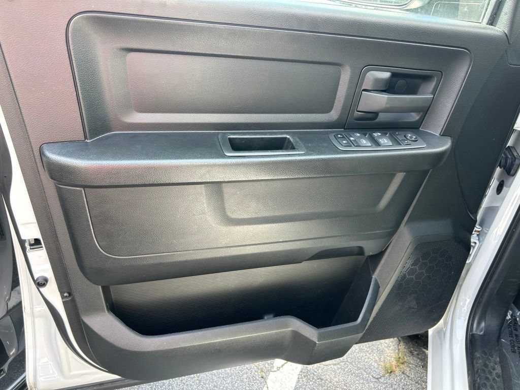 Used 2023 RAM 1500 Tradesman w/ Tradesman SXT Package RWD image 12