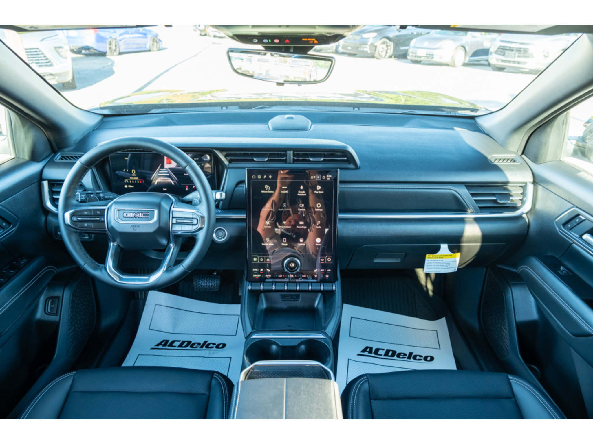 New 2027 GMC Terrain Elevation w/ Elevation Premium Package FWD image 30