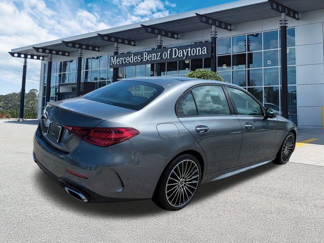 Used 2025 Mercedes-Benz C 300 Sedan image 4