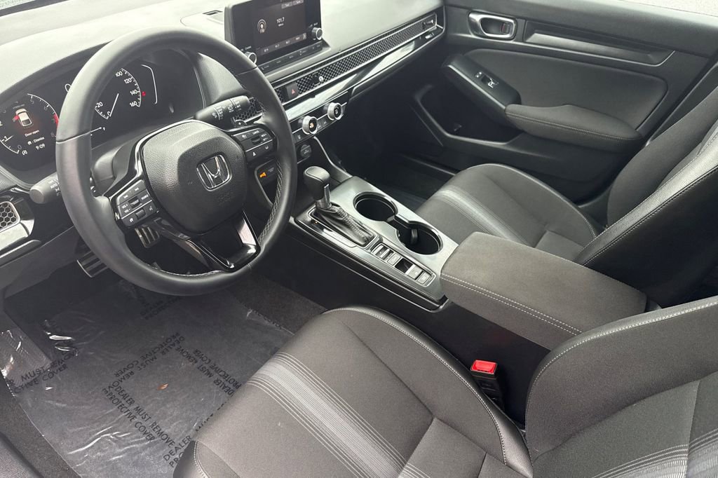 Certified 2025 Honda Civic Sport image 4