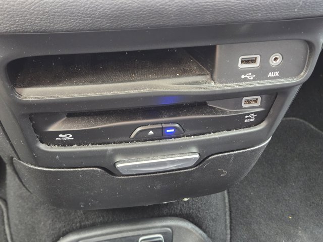 Used 2020 Chrysler Pacifica Limited w/ Advanced Safetytec Group image 32