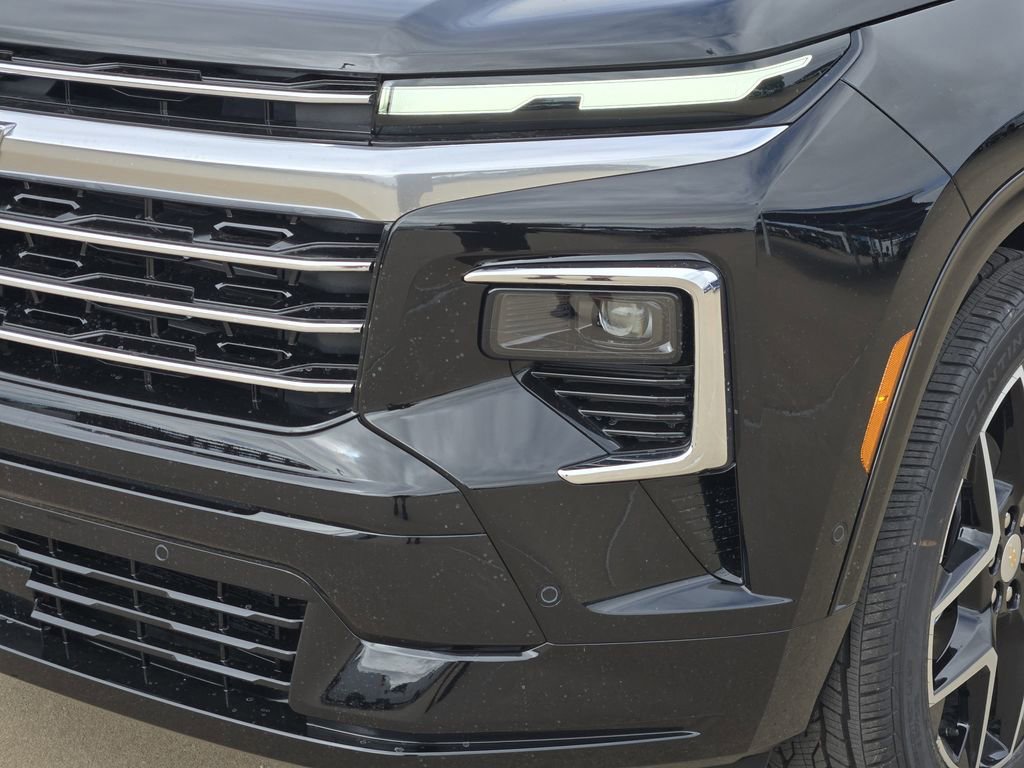 New 2026 Chevrolet Traverse High Country FWD image 22