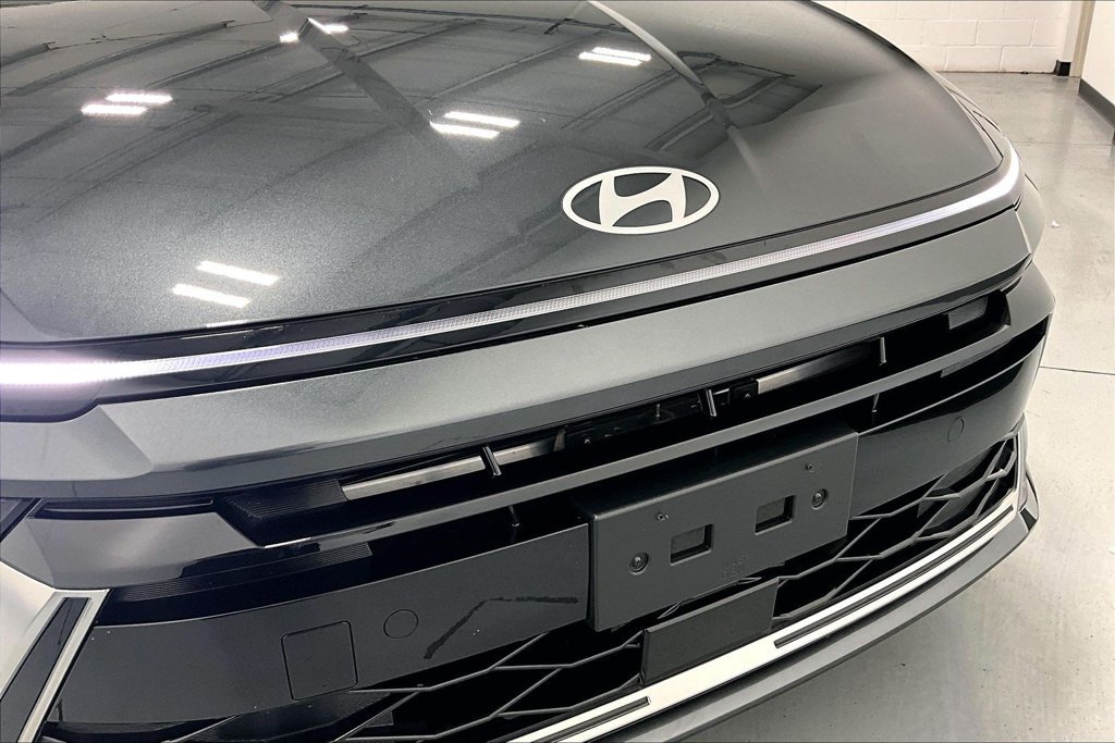 Used 2026 Hyundai Sonata SEL FWD image 28