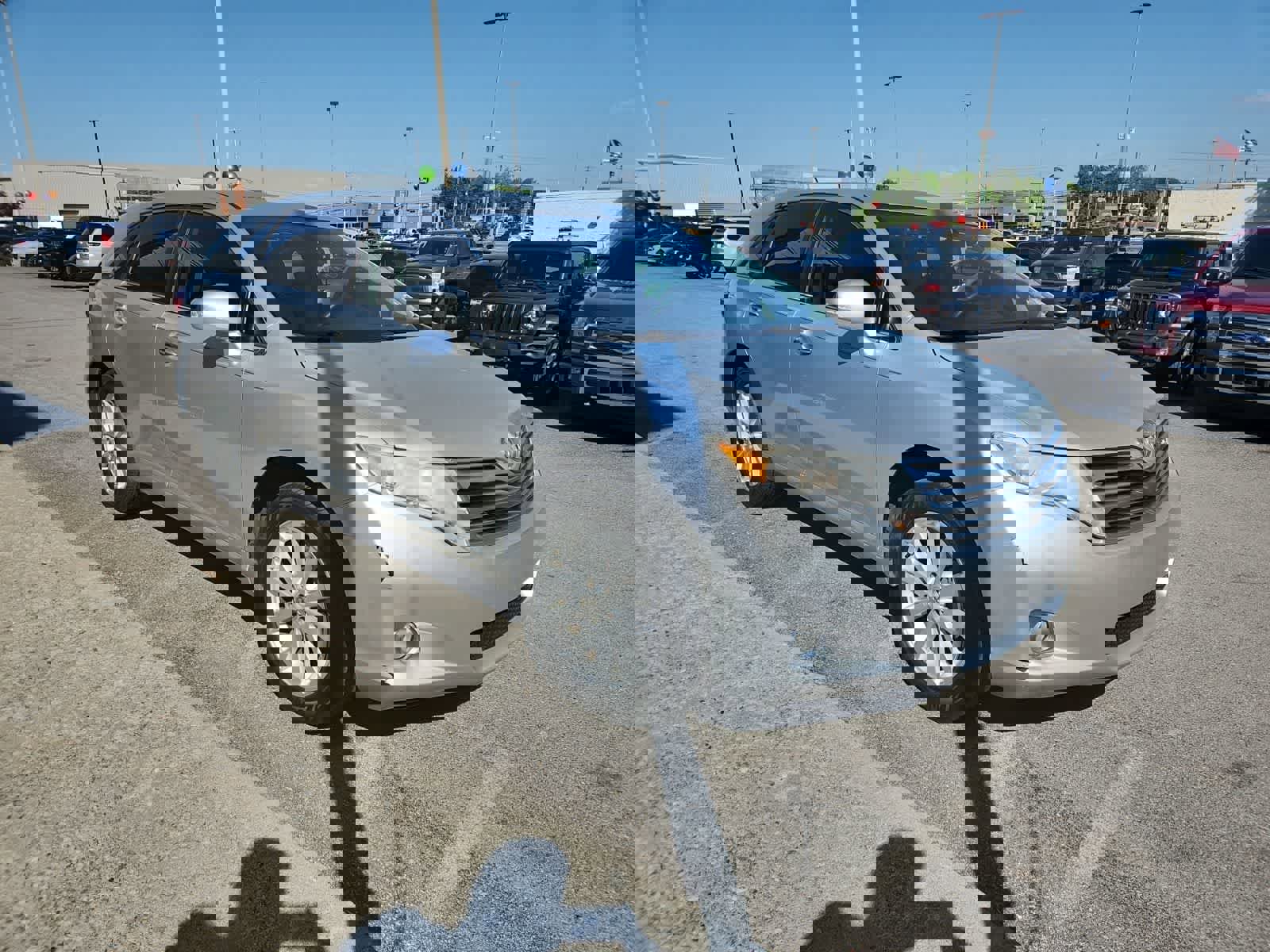 Used 2011 Toyota Venza w/ Convenience Pkg FWD image 7