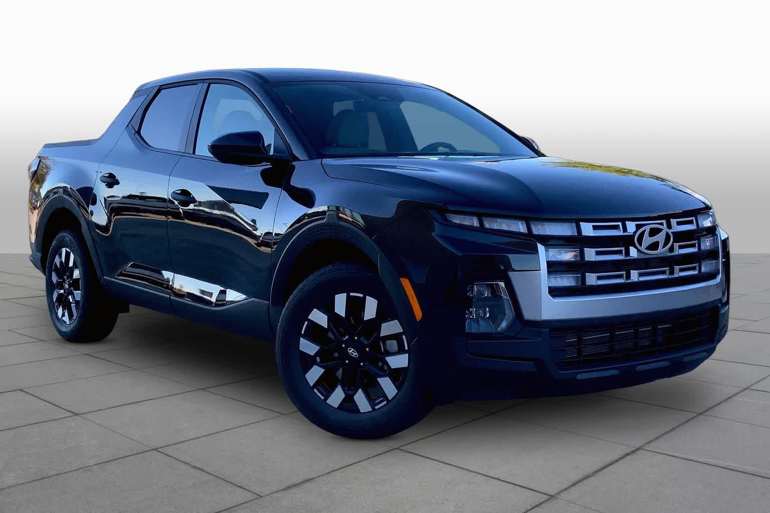 New 2027 Hyundai Santa Cruz SE AWD/4WD image 2