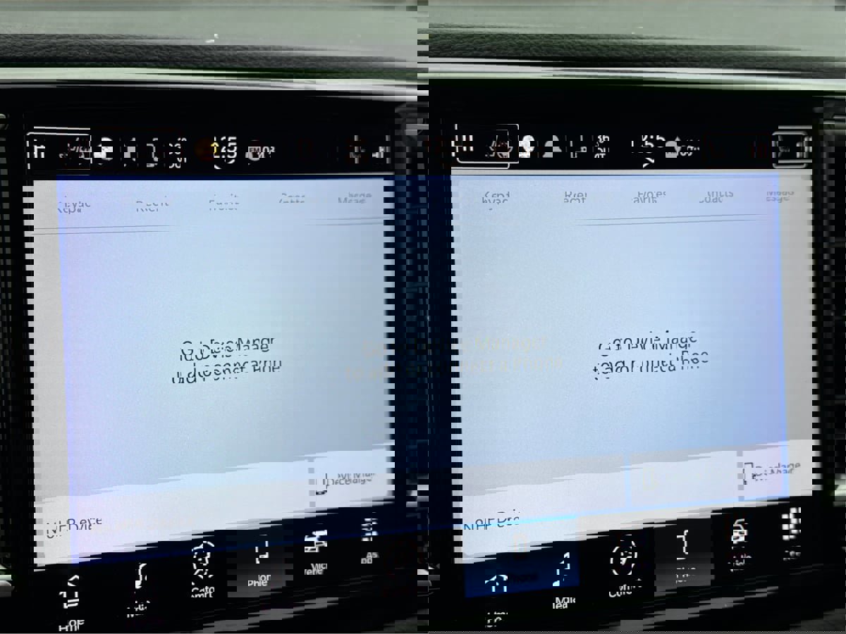 Used 2021 Chrysler Pacifica Touring-L image 37